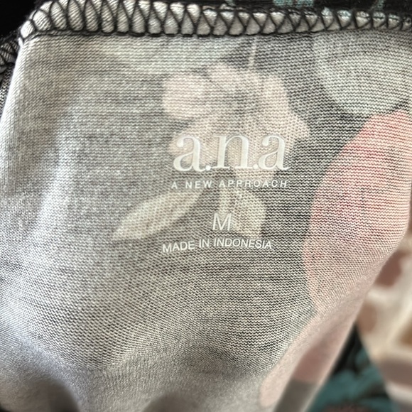 Womens A.n.a Maxi Skirt Black floral, Size Medium - Picture 5 of 5